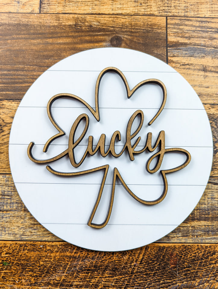 Lucky Clover Circle Sign Kit