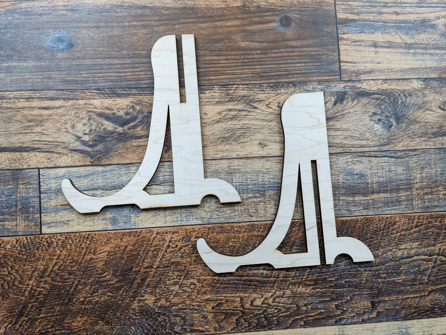 Medium Wooden Stand