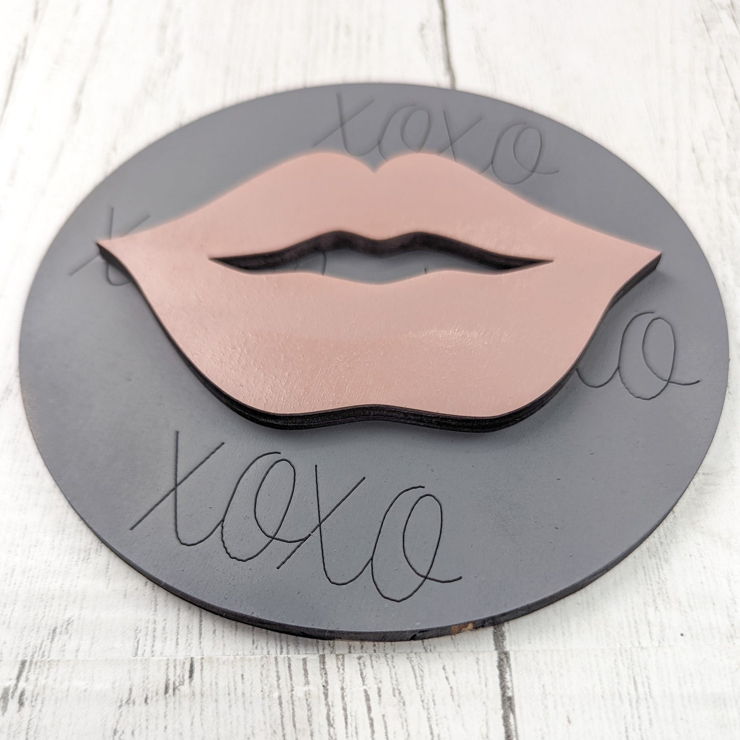 Valentine's Lips Sign Or Craft Kit