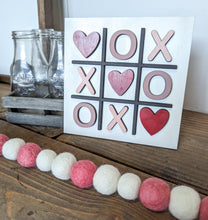 Load image into Gallery viewer, Valentine&#39;s Tic Tac Toe Sign Or Craft Kit
