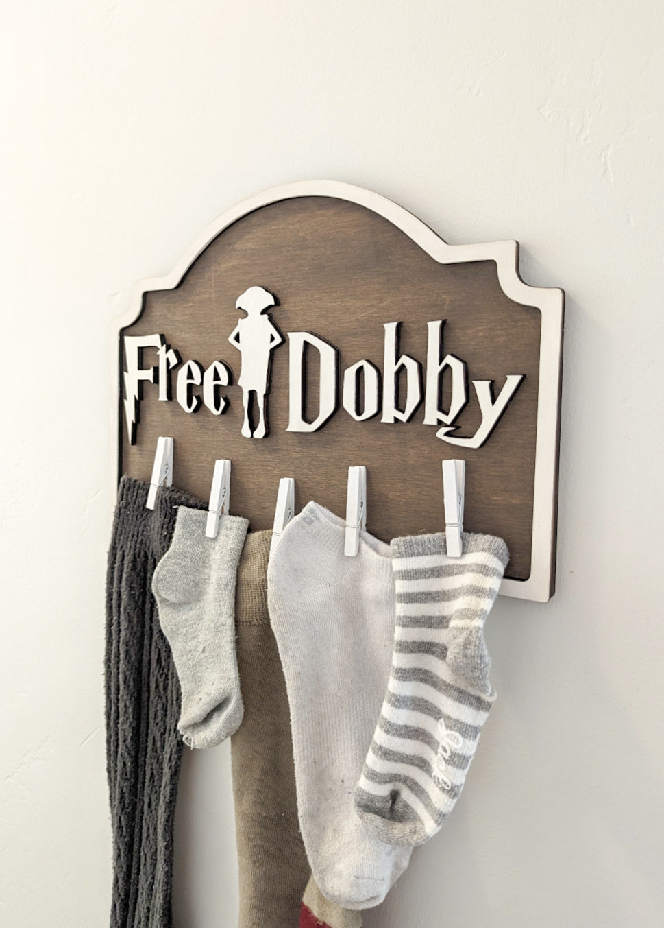 Free Dobby Sign Or Unfinished Kit – Geo And Dan