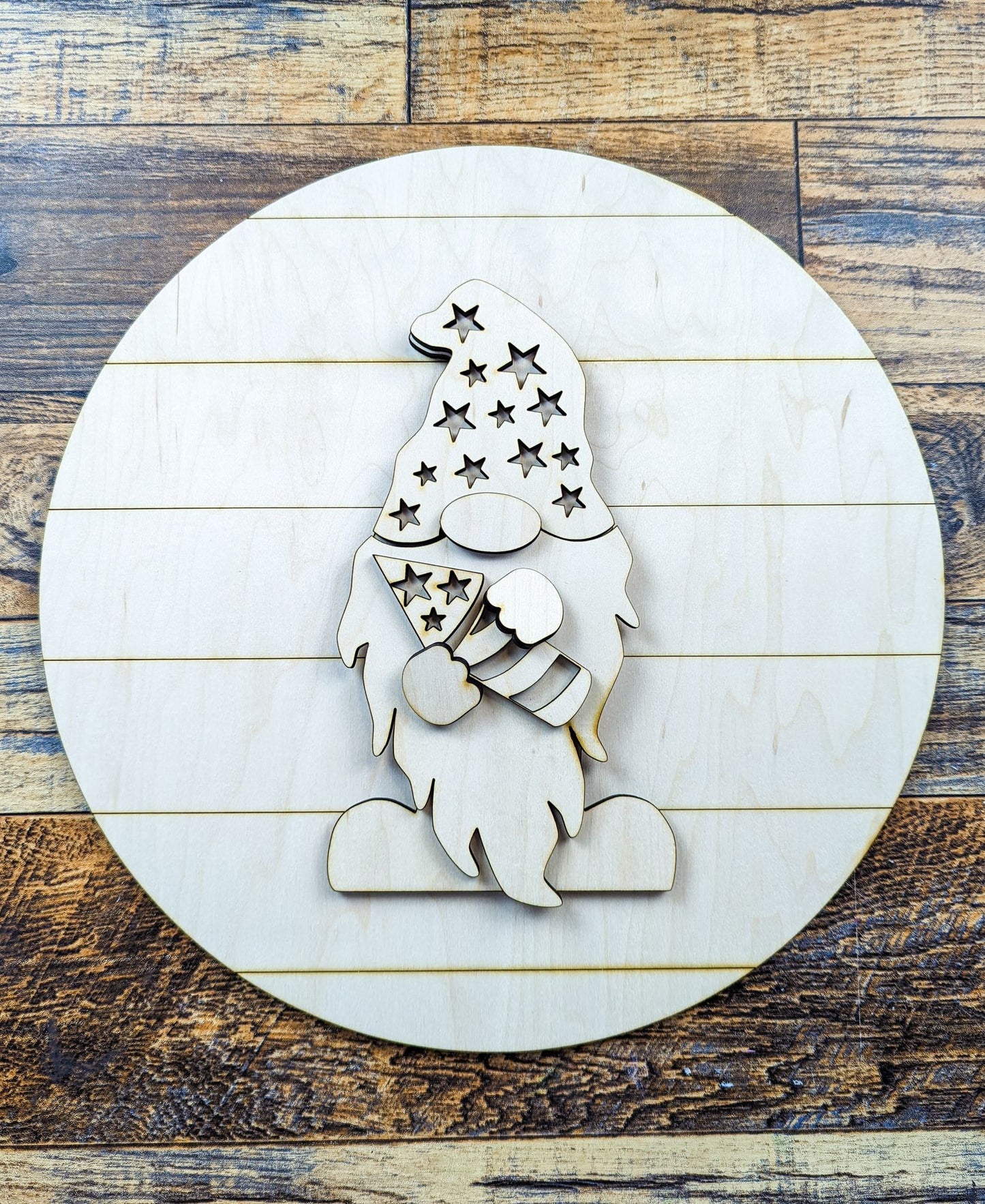 Stars and Stripes Gnome with Shiplap Circle Back