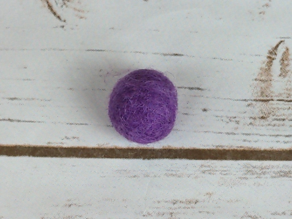 1 in Felt Ball Kits (50 Balls)